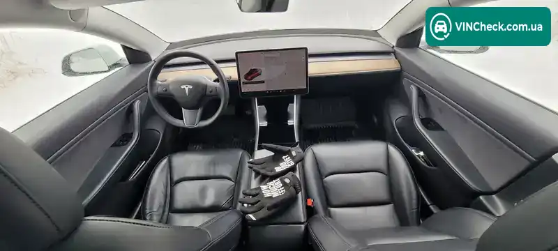Tesla Model 3 2019, фото з оголошення 1 з 21, VIN 5YJ3E7EA0KF468176