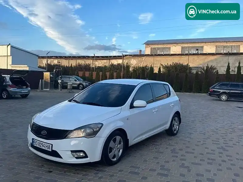 Kia Ceed 2011, фото з оголошення 2 з 12, VIN U5YHB516ABL271513