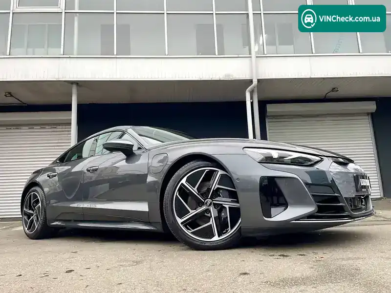 Audi e-tron GT 2021, фото з оголошення 1 з 21, VIN WAUZZZFW5N7000925