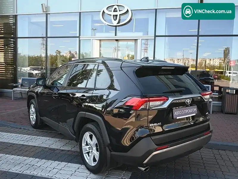 Toyota RAV4 2021, фото з оголошення 2 з 11, VIN JTMR43FV70D019797