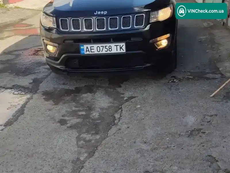 Jeep Compass 2018, фото з оголошення 1 з 21, VIN 3C4NJCBBXJT468552