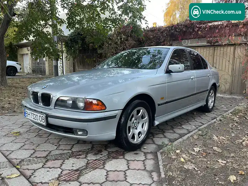 BMW 5 Series 1997, фото з оголошення 1 з 10, VIN WBADD11070BN37525