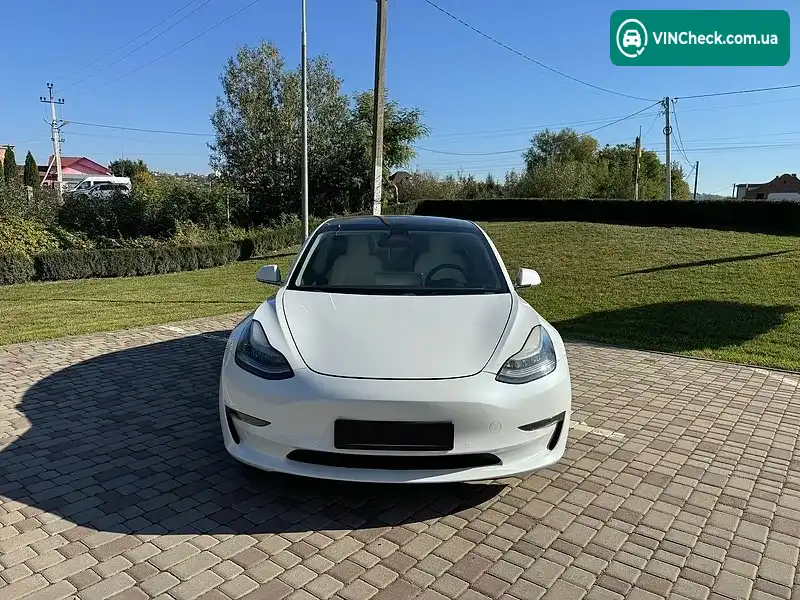 Tesla Model 3 2019, фото з оголошення 1 з 20, VIN 5YJ3E1EA7KF429386