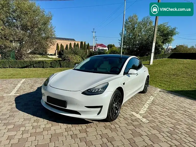 Tesla Model 3 2019, фото з оголошення 2 з 20, VIN 5YJ3E1EA7KF429386
