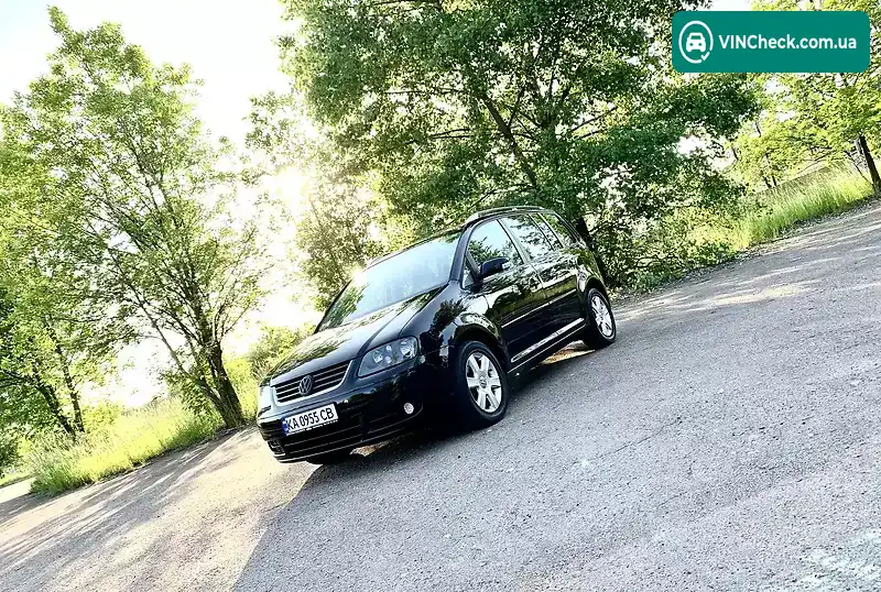 Volkswagen Touran 2006, фото з оголошення 1 з 5, VIN WVGZZZ1TZ6W202511