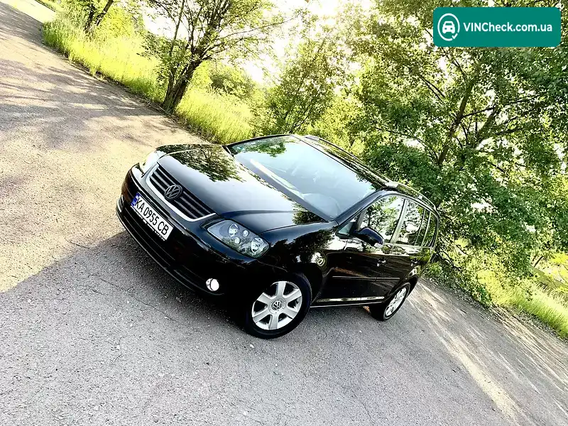 Volkswagen Touran 2006, фото з оголошення 2 з 5, VIN WVGZZZ1TZ6W202511