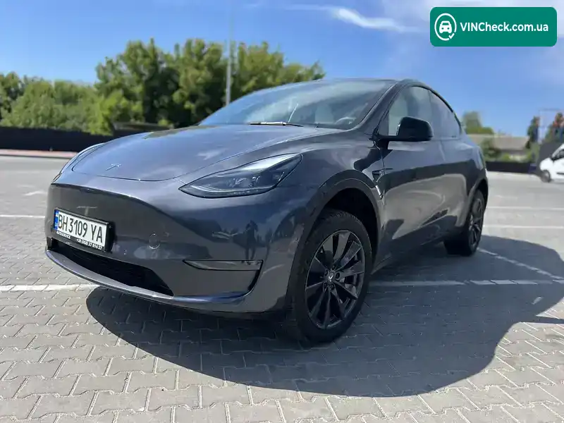 Tesla Model Y 2022, фото з оголошення 2 з 21, VIN 7SAYGAEE0NF559312