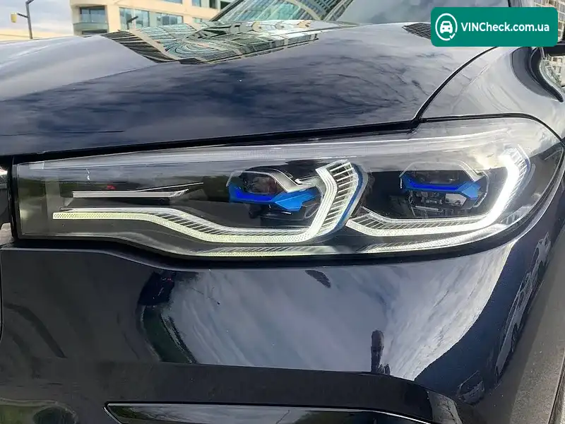 BMW X7 2021, фото з оголошення 2 з 20, VIN WBACW010209J19283