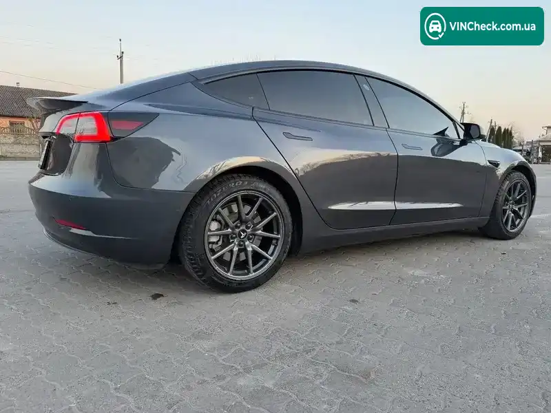 Tesla Model 3 2021, фото з оголошення 2 з 21, VIN 5YJ3E1EA7MF017598