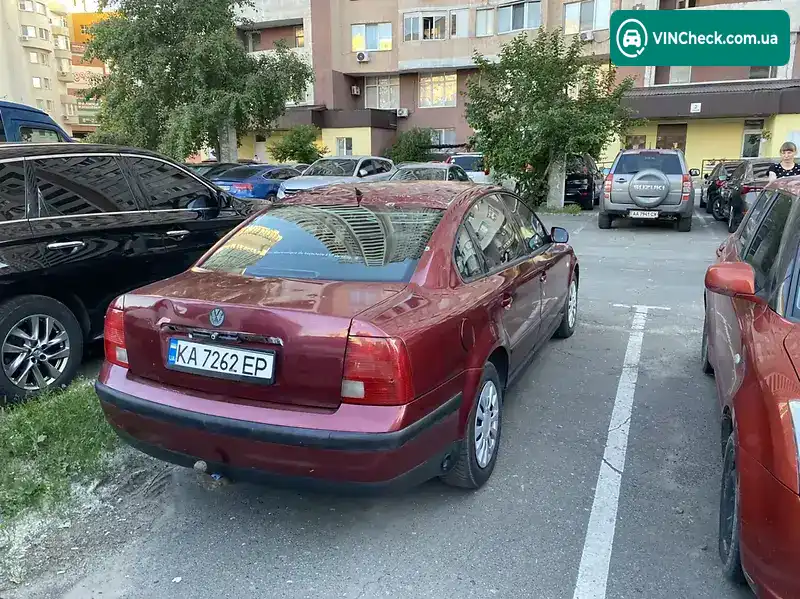 Volkswagen Passat 1998, фото з оголошення 2 з 14, VIN WVWZZZ3BZXP264703