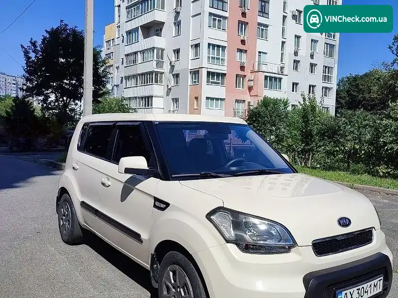 Kia Soul 2011, фото з оголошення 1 з 20, VIN KNAJT811AB7349367