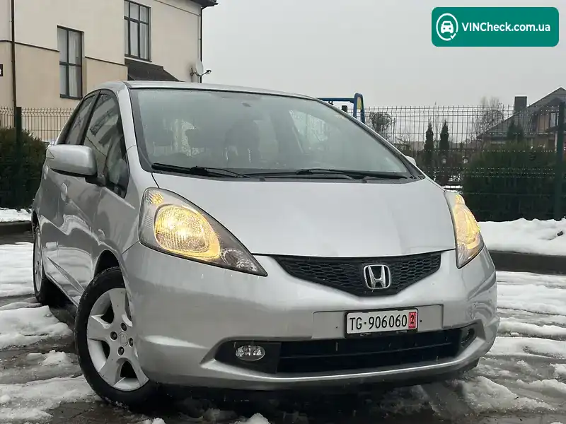 Honda Jazz 2010, фото з оголошення 1 з 19, VIN LUCGG3860A3206646