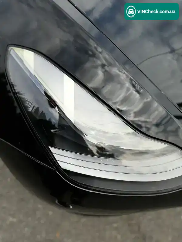 Tesla Model 3 2021, фото з оголошення 2 з 21, VIN 5YJ3E1EB3MF992141
