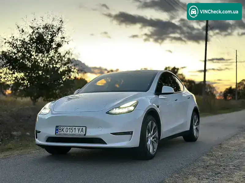 Tesla Model Y 2022, фото з оголошення 1 з 20, VIN LRWYGCEK4NC219895