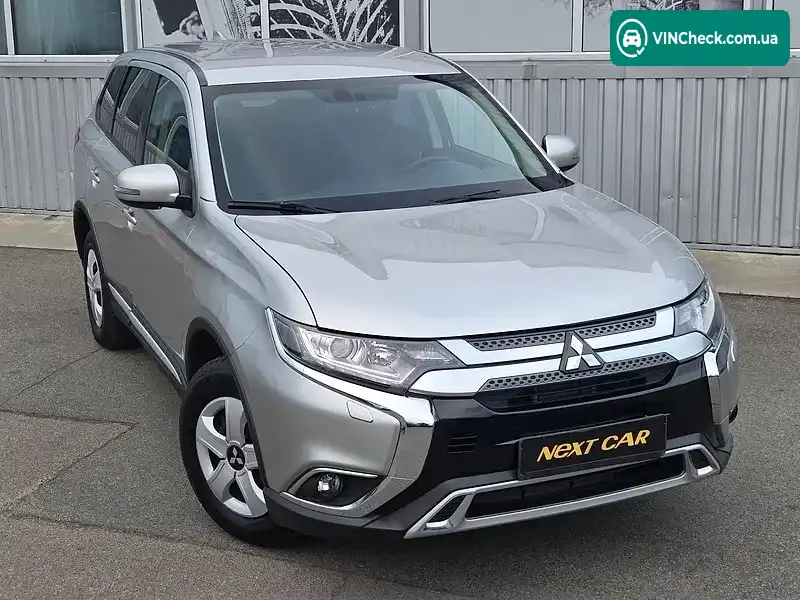 Mitsubishi Outlander 2021, фото з оголошення 1 з 20, VIN JMBXTGF2WLZ002116