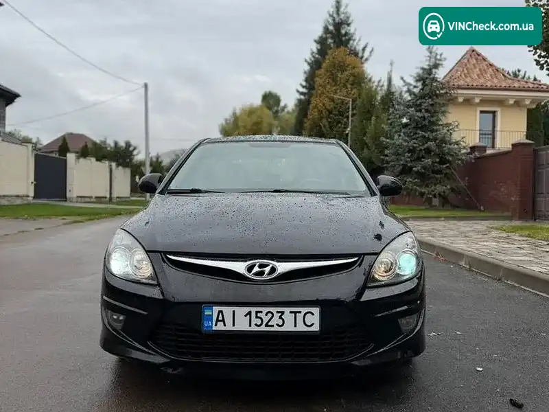 Hyundai i30 2011, фото з оголошення 2 з 16, VIN TMADB51SBCJ246323