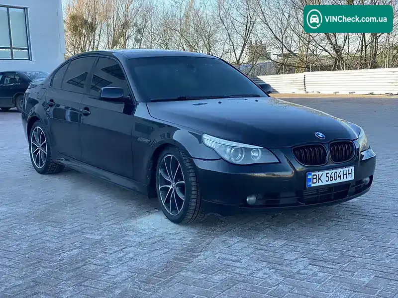 BMW 5 Series 2004, фото з оголошення 2 з 20, VIN WBANC71040B646664