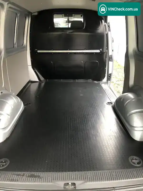 Volkswagen Transporter 2015, фото з оголошення 1 з 20, VIN WV1ZZZ7HZGX001992