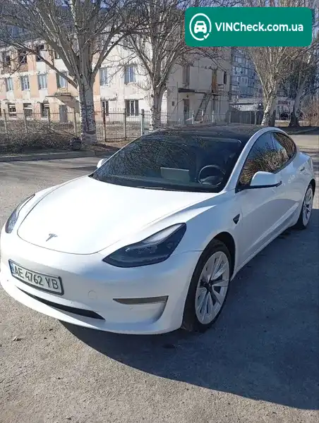 Tesla Model 3 2022, фото з оголошення 1 з 12, VIN 5YJ3E1EB3NF211314