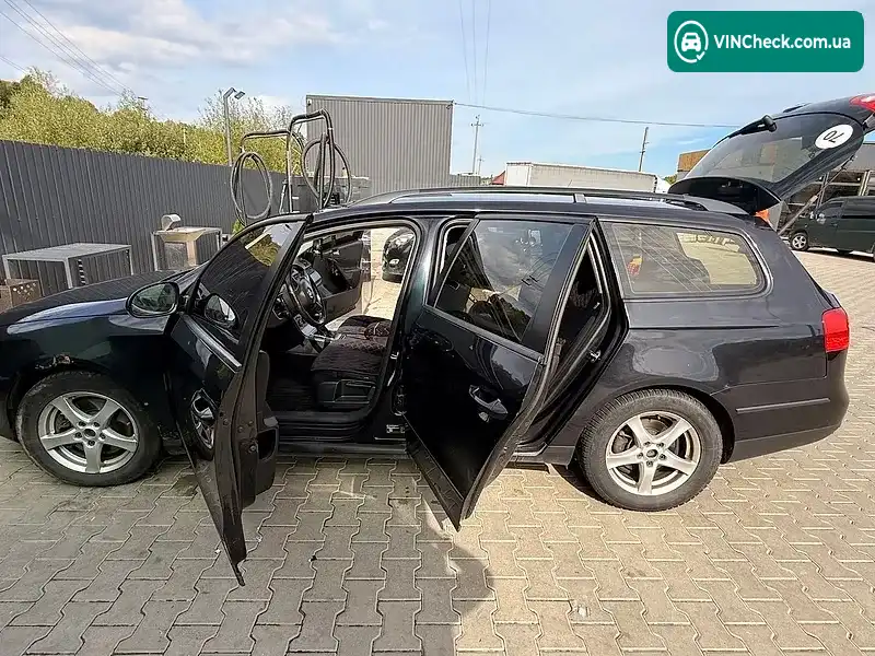 Volkswagen Passat 2009, фото з оголошення 1 з 11, VIN WVWZZZ3CZAE040301
