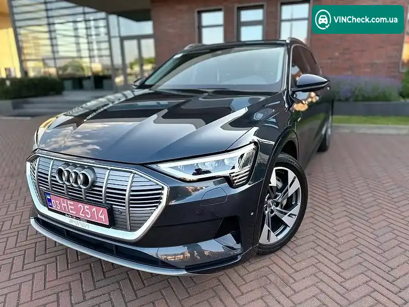 Audi e-tron 2019, фото з оголошення 1 з 20, VIN WAUZZZGEXLB016330