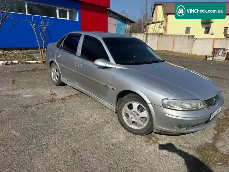 Opel Vectra 2000, фото з оголошення 2 з 21, VIN W0L0JBF1911047674