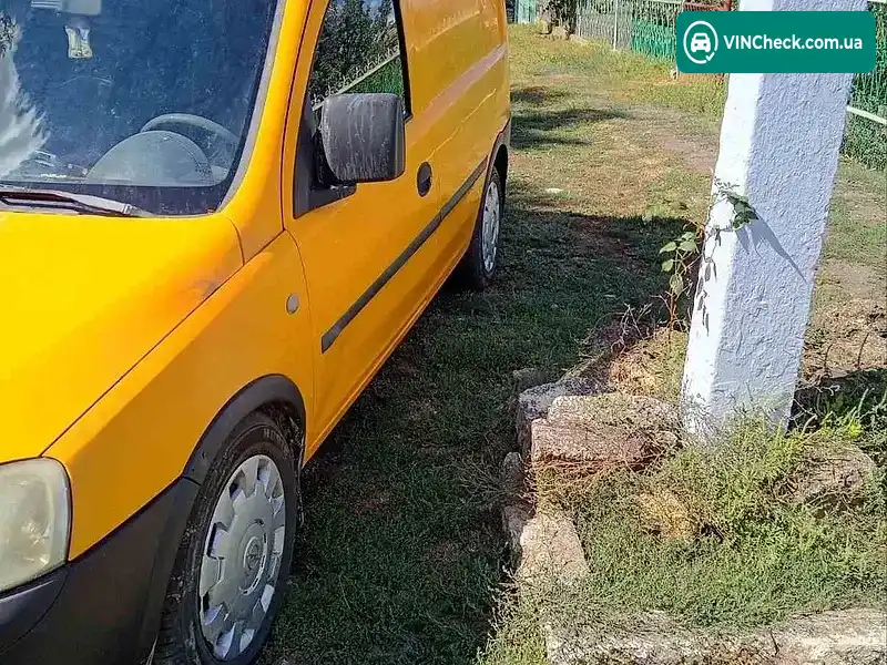 Opel Combo 2004, фото з оголошення 1 з 8, VIN W0L0XCF2543053888