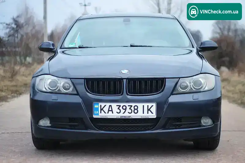 BMW 3 Series 2005, фото з оголошення 1 з 14, VIN WBAVC31010PY55646