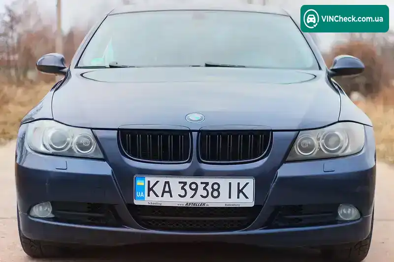 BMW 3 Series 2005, фото з оголошення 2 з 14, VIN WBAVC31010PY55646