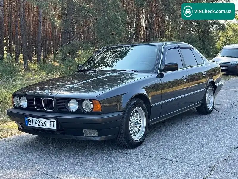 BMW 5 Series 1993, фото з оголошення 1 з 12, VIN WBAHD51060BG56937
