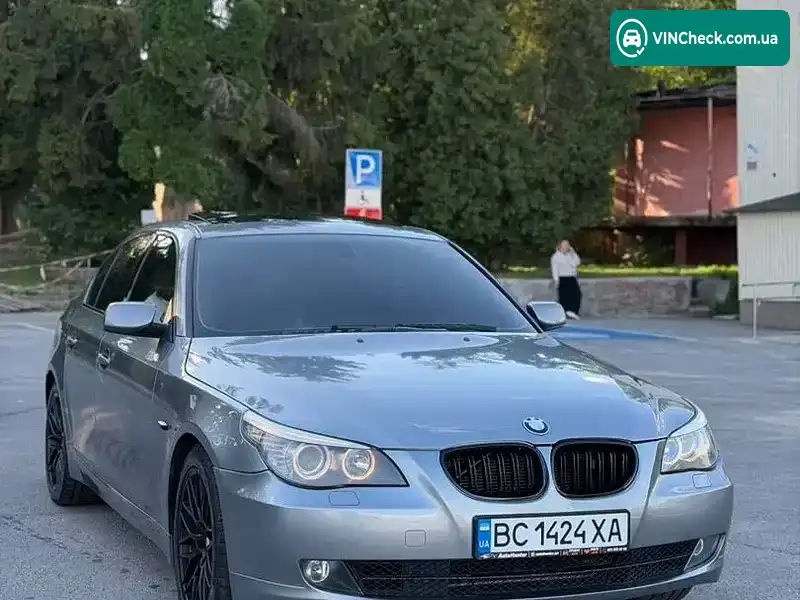 BMW 5 Series 2008, фото з оголошення 2 з 12, VIN WBANU53508CT19677