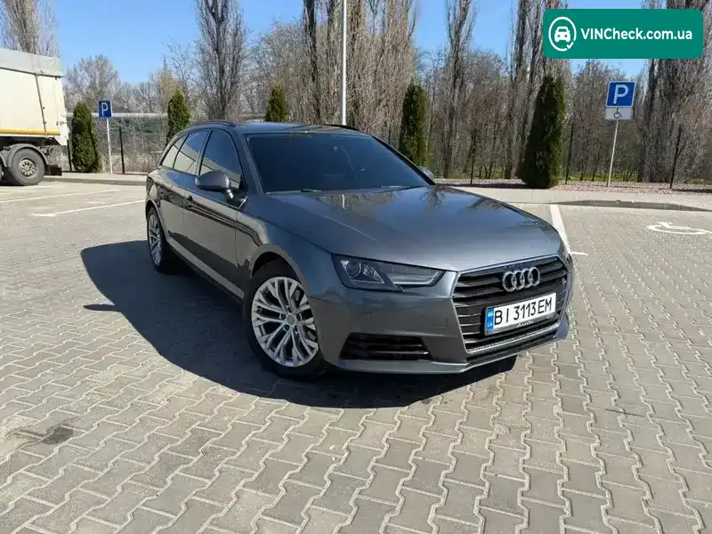 Audi A4 2018, фото з оголошення 1 з 21, VIN WAUZZZF48JA164133
