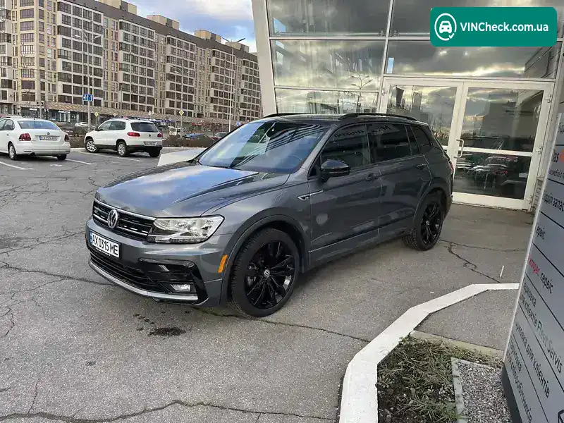 Volkswagen Tiguan 2020, фото з оголошення 2 з 20, VIN 3VV3B7AX6MM049784