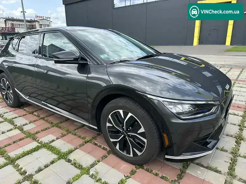 Kia EV6 2023, фото з оголошення 2 з 20, VIN KNDC34LA3P5128911
