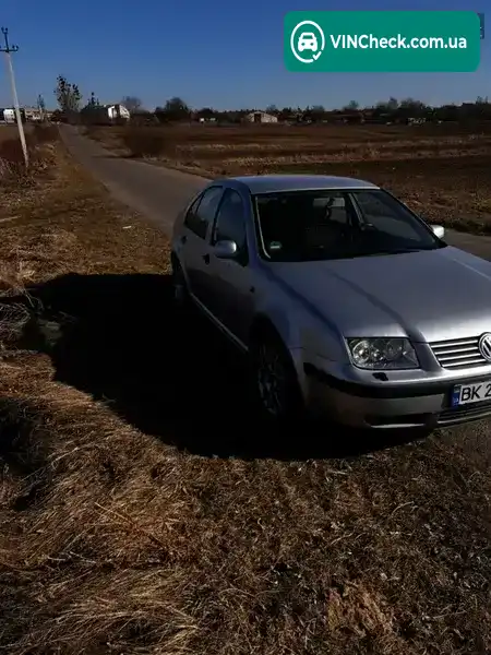 Volkswagen Bora 2001, фото з оголошення 2 з 8, VIN WVWZZZ1JZ2W153002