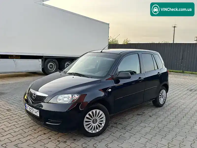 Mazda 2 2004, фото з оголошення 1 з 21, VIN JMZNB2WPJN4S33703