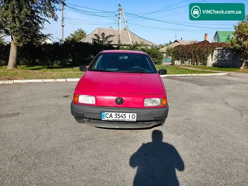 Volkswagen Passat 1993, фото з оголошення 2 з 10, VIN WVWZZZ31ZPE150142