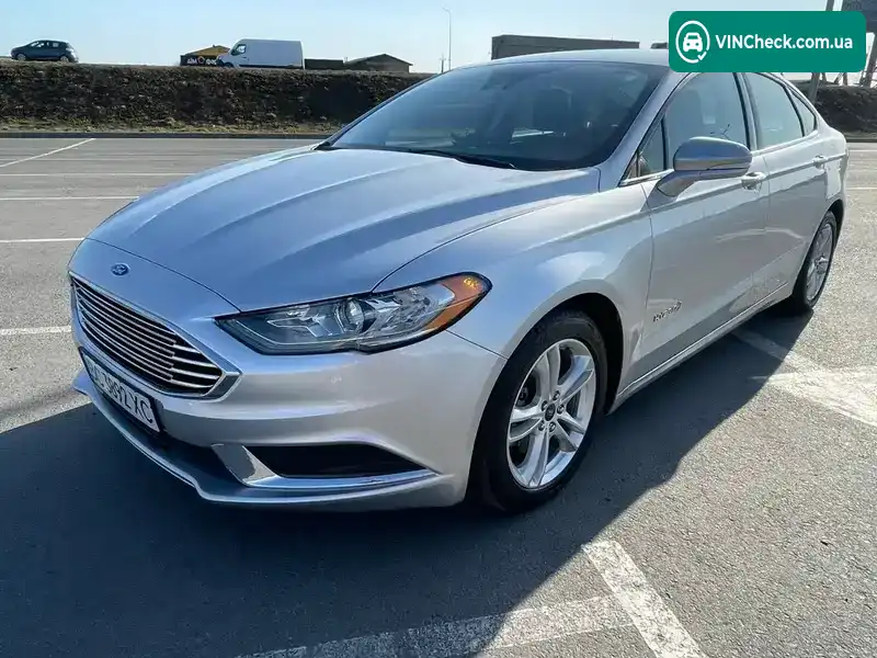 Ford Fusion 2018, фото з оголошення 2 з 12, VIN 3FA6P0LU8JR208297