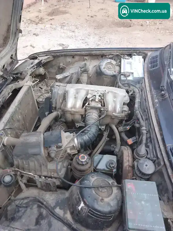 BMW 3 Series 1990, фото з оголошення 1 з 7, VIN WBAAC11010AB42805
