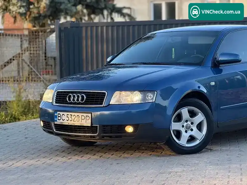 Audi A4 2002, фото з оголошення 2 з 20, VIN WAUZZZ8E53A017924