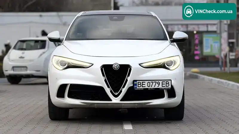 Alfa Romeo Stelvio 2018, фото з оголошення 2 з 20, VIN ZARFAHEV3J7C14928