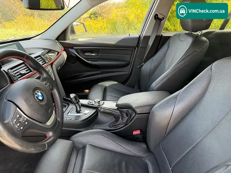 BMW 3 Series 2015, фото з оголошення 2 з 17, VIN WBA3L31010K486517