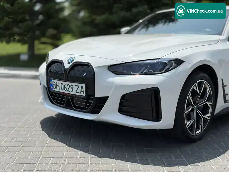 BMW i4 2022, фото з оголошення 2 з 21, VIN WBY71AW01PFN92958