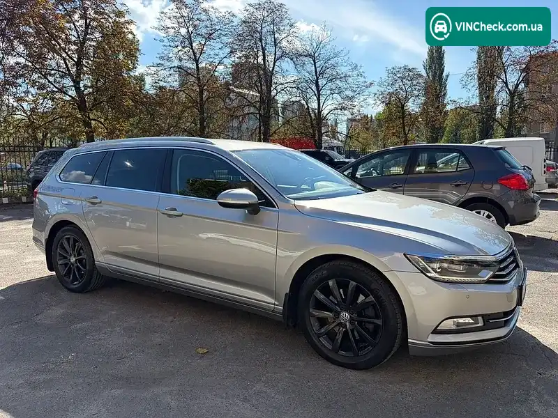 Volkswagen Passat 2015, фото з оголошення 2 з 20, VIN WVWZZZ3CZFE414652