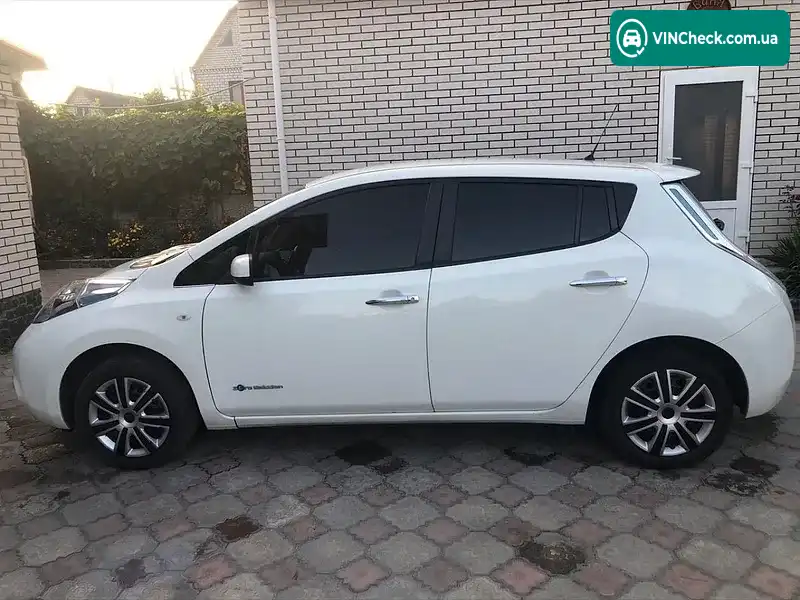 Nissan Leaf 2017, фото з оголошення 1 з 6, VIN SJNFAAZE0U6060676