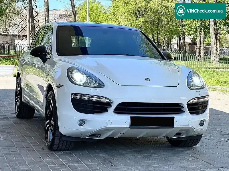 Porsche Cayenne 2012, фото з оголошення 1 з 21, VIN WP1AA2A22CLA06882