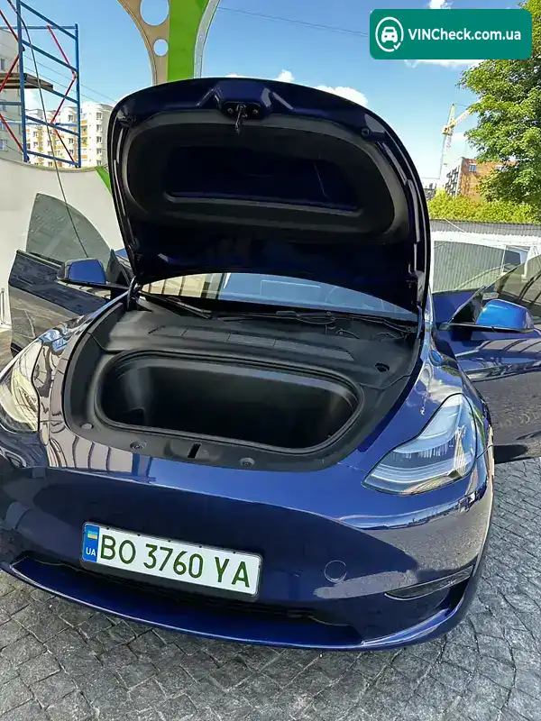 Tesla Model Y 2022, фото з оголошення 2 з 20, VIN 7SAYGAEE1PF588529