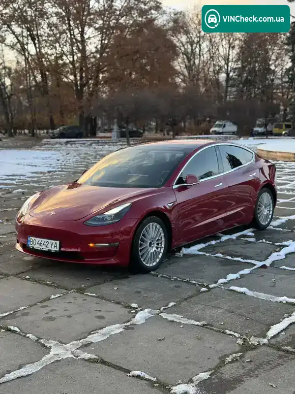 Tesla Model 3 2018, фото з оголошення 1 з 14, VIN 5YJ3E1EB6JF072791