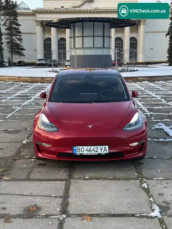 Tesla Model 3 2018, фото з оголошення 2 з 14, VIN 5YJ3E1EB6JF072791