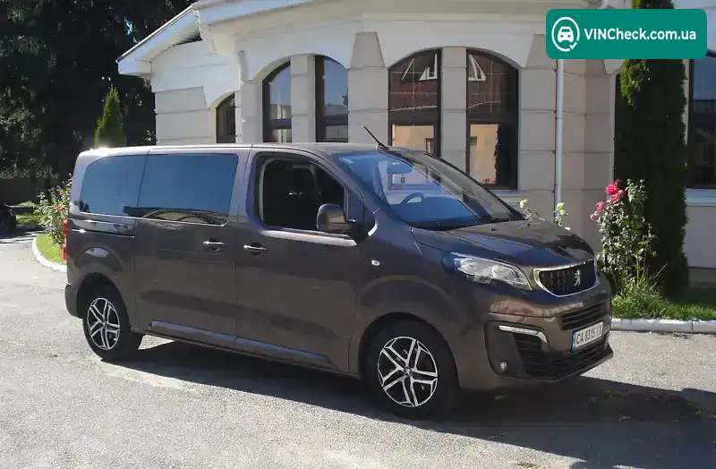 Peugeot Traveller 2017, фото з оголошення 2 з 19, VIN VF3VEAHXVGZ056547